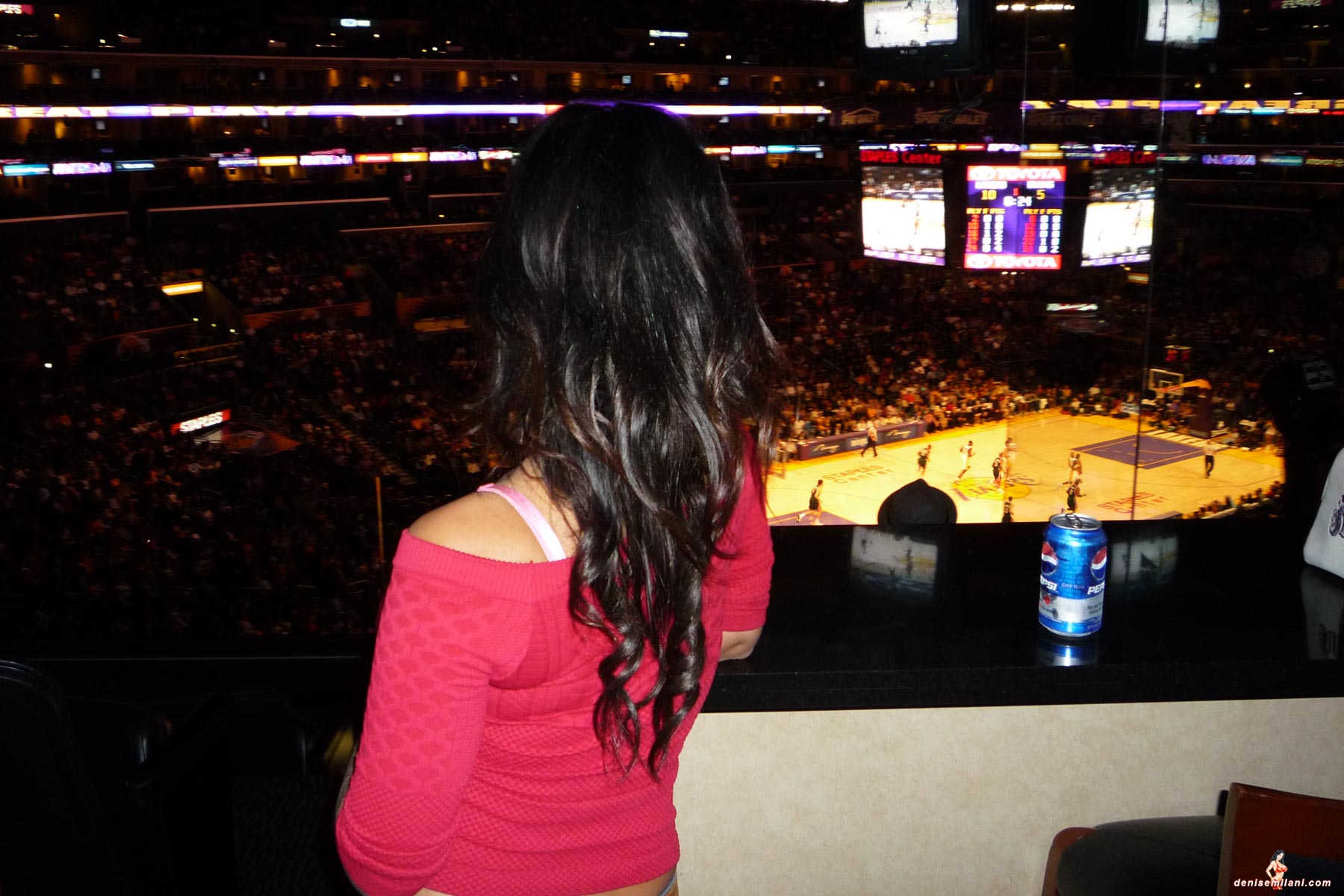 Lakers Game 010