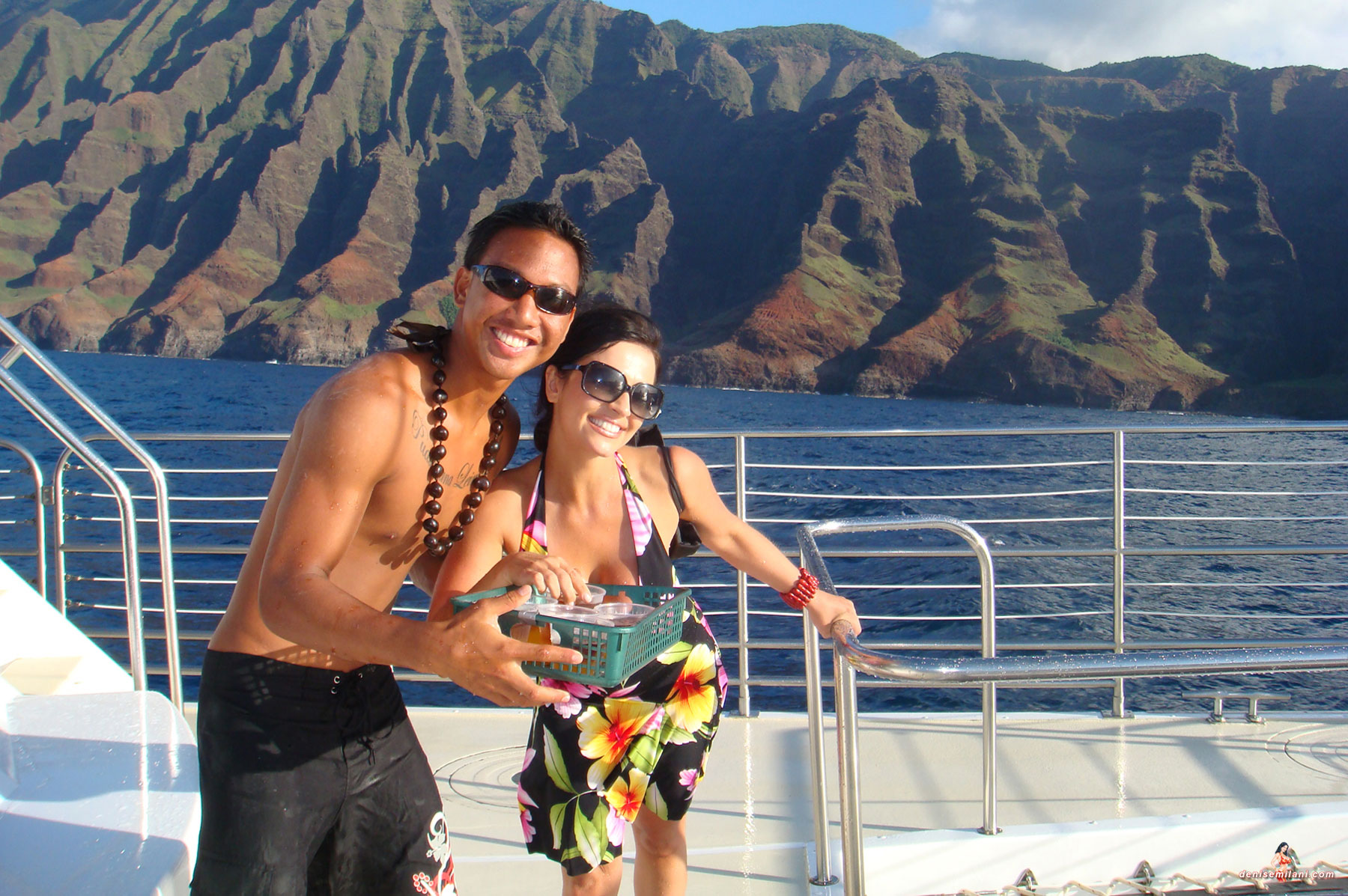 Napali Boat 021